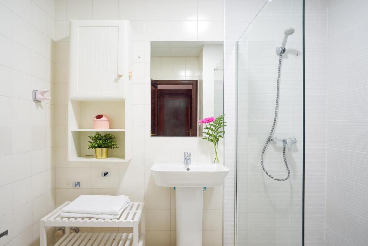 מאלגה Apartamento En Centro Ciudad Con Vistas Al Mar מראה חיצוני תמונה