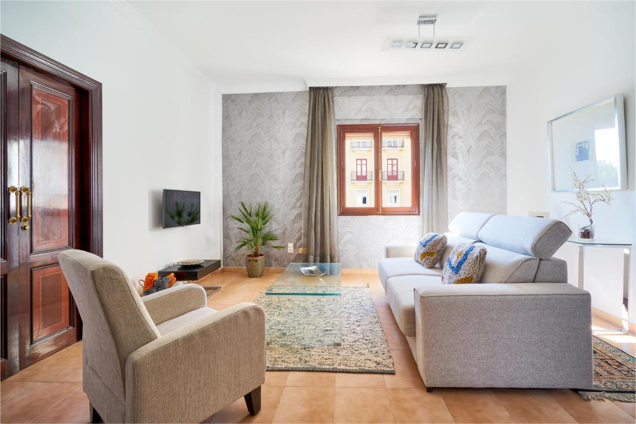 מאלגה Apartamento En Centro Ciudad Con Vistas Al Mar מראה חיצוני תמונה